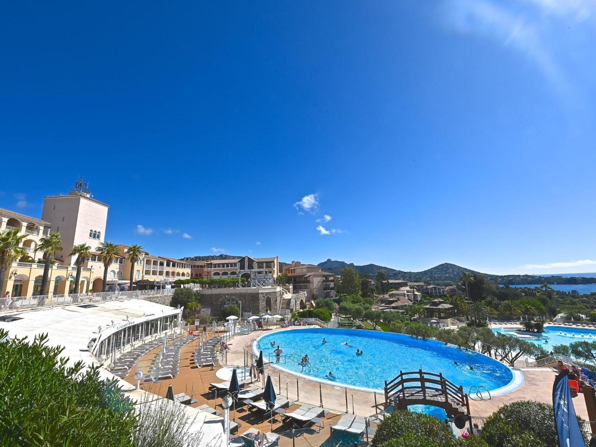 Apartment Village Cap Esterel - Le Village-14 By Interhome Saint-Raphaël Exterior foto